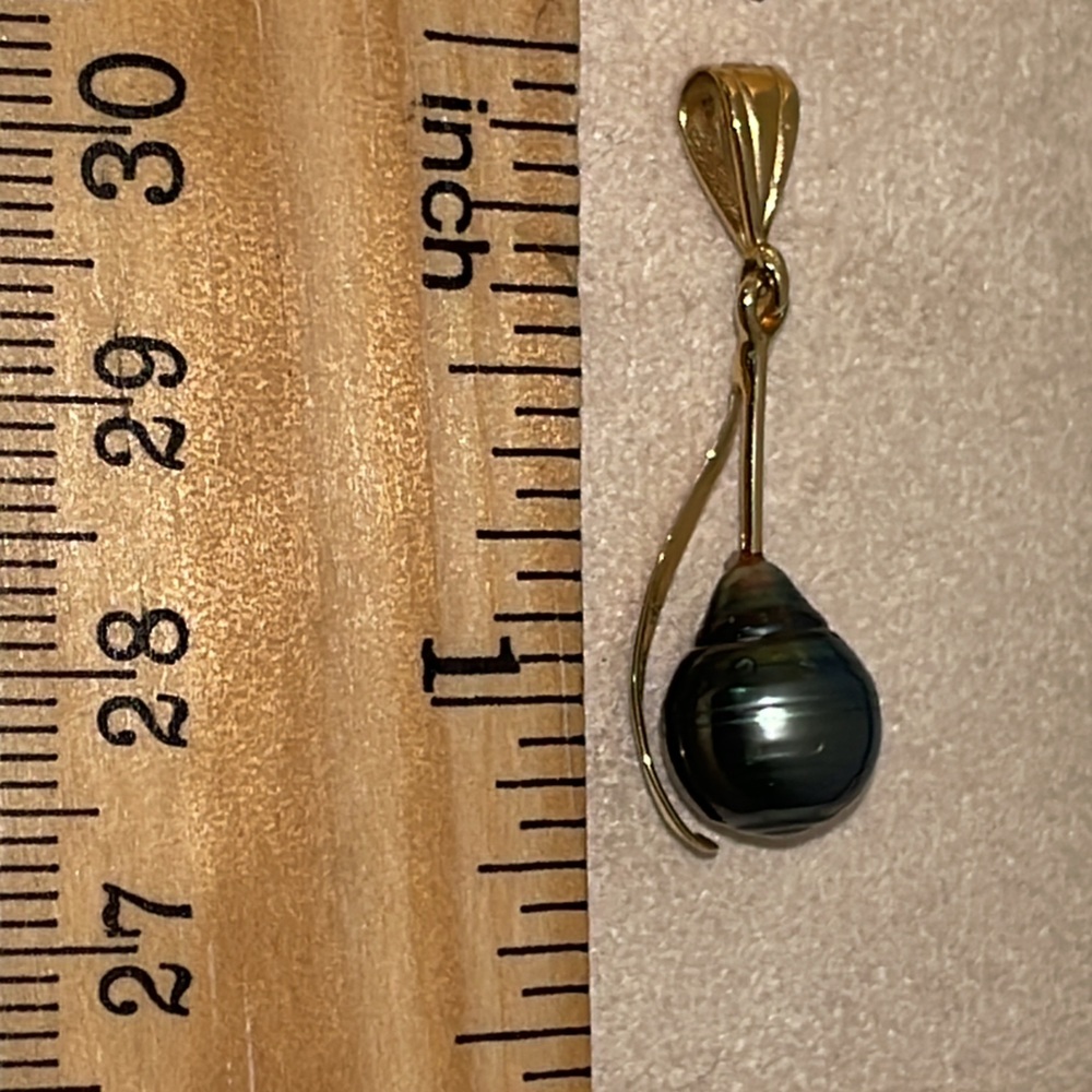 Maui Divers Solid 14K Yellow Gold Tahitian Pearl Swirl Drop Pendant for Necklace